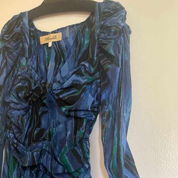 DVF Bettina Sweetheart Collar Midi Dress - Picture 4 of 5